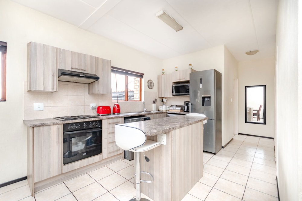 Apartment for sale in Randpark Ridge - RAN1743810