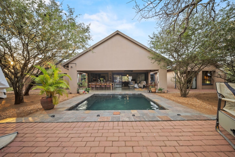 House for sale in Hoedspruit Wildlife Estate - 1HS1742515 House for sale in Hoedspruit Wildlife Estate - 1HS1742515