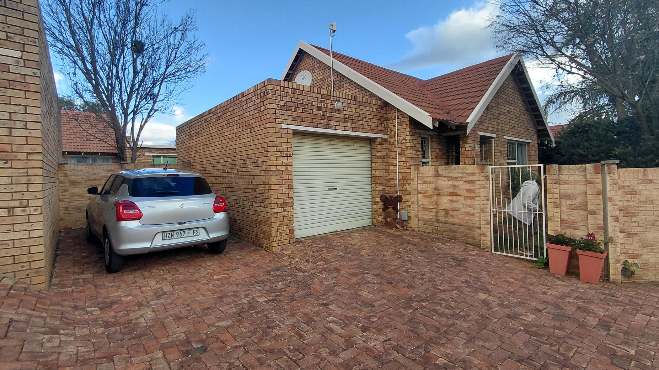 Townhouse for sale in Langenhovenpark - 1BX1742113