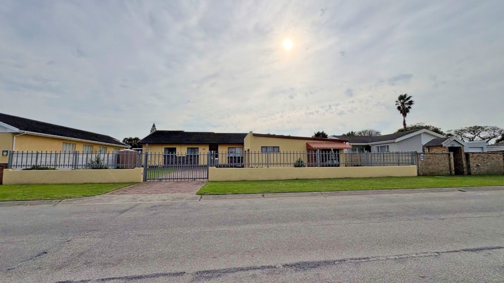 House for sale in Rowallan Park - 1PLZ1743416
