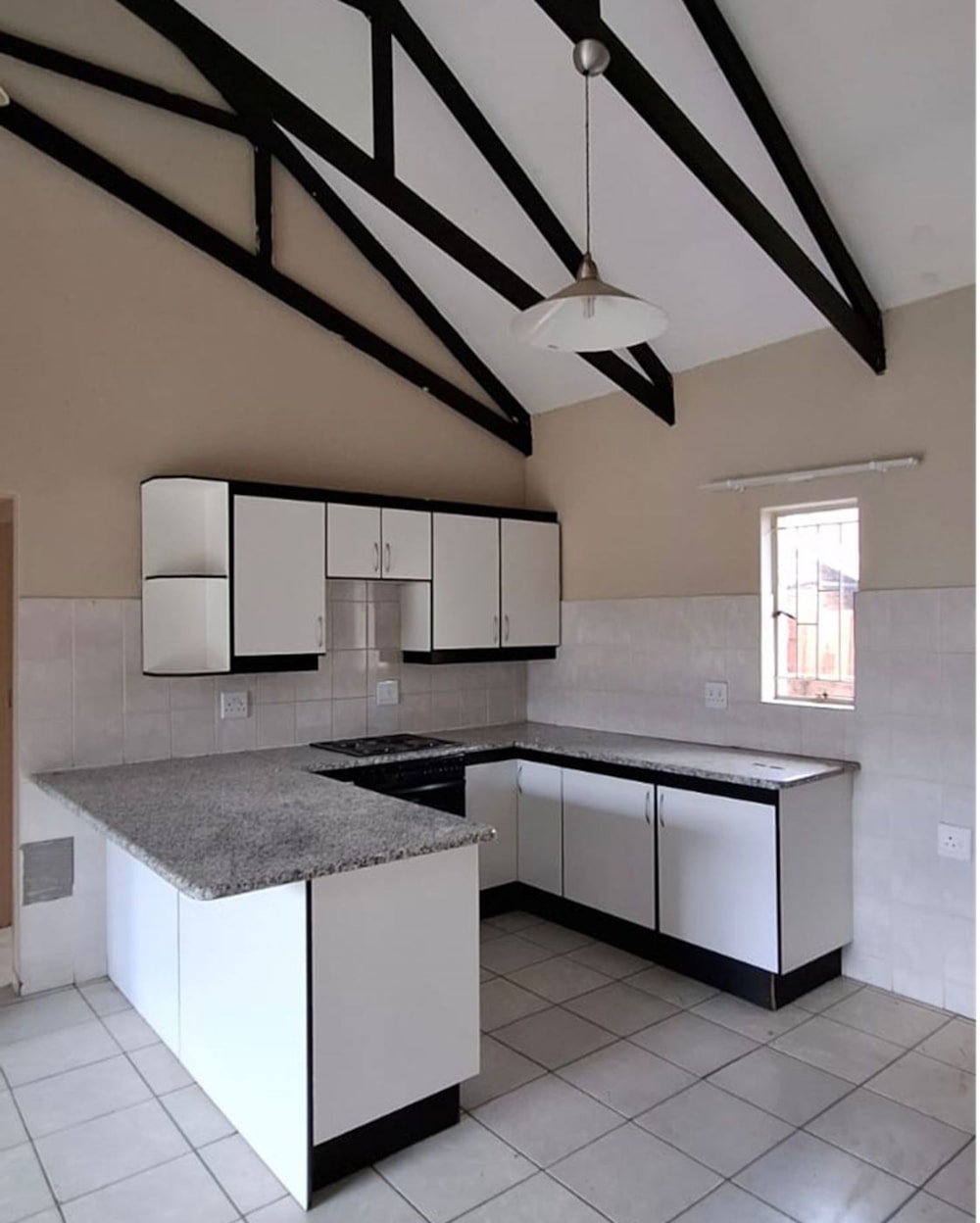 Townhouse to rent in Thabazimbi - 1ER1742454 Townhouse to rent in Thabazimbi - 1ER1742454