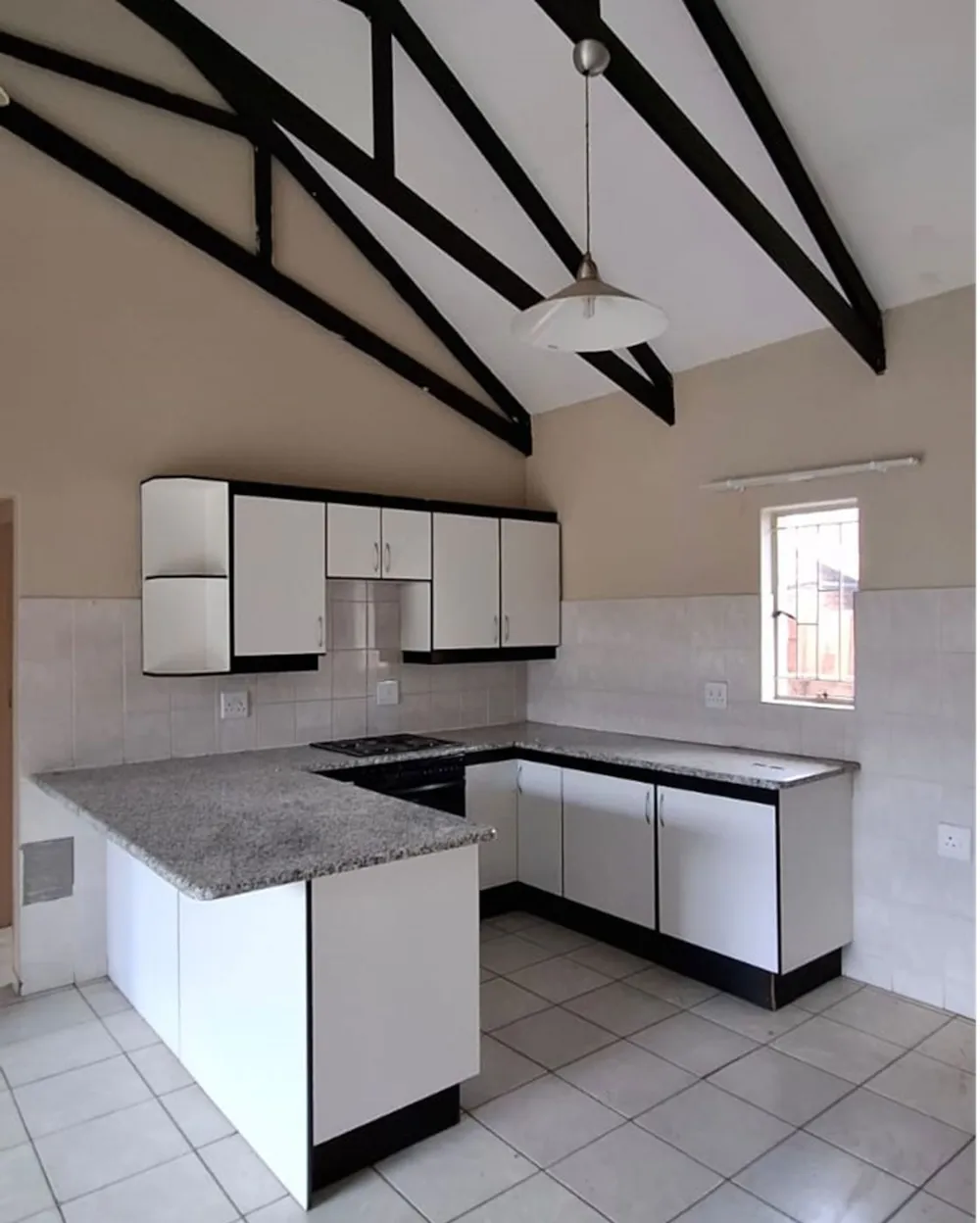 Townhouse to rent in Thabazimbi - 1ER1753616 Townhouse to rent in Thabazimbi - 1ER1753616