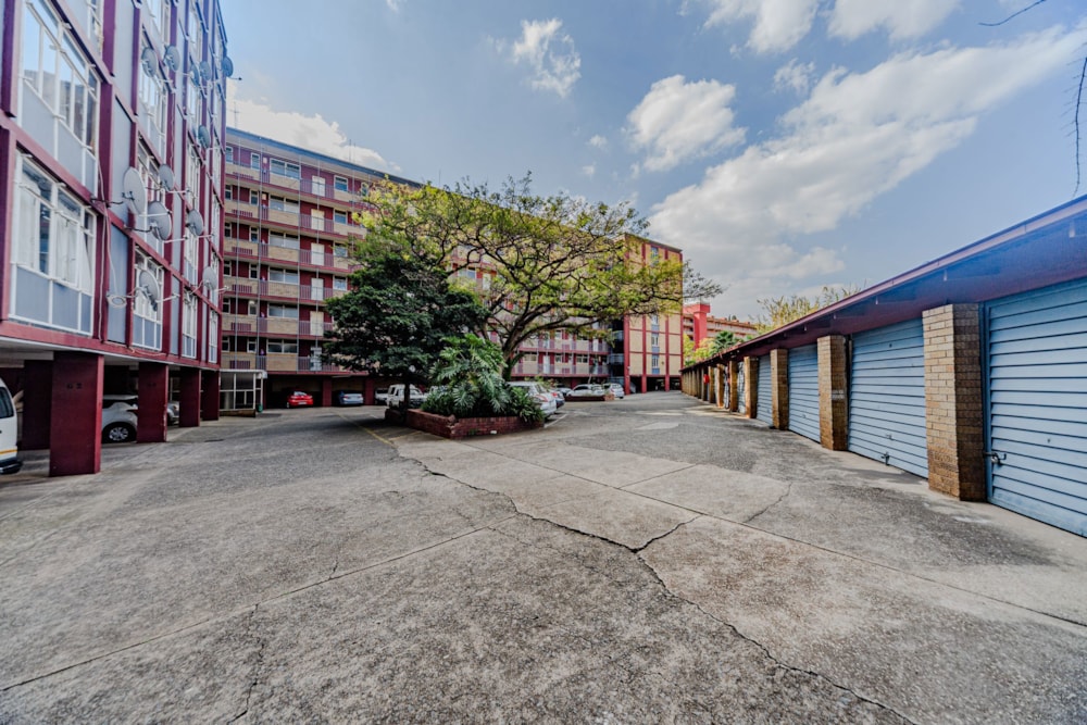 Apartment for sale in Muckleneuk - PT1744567