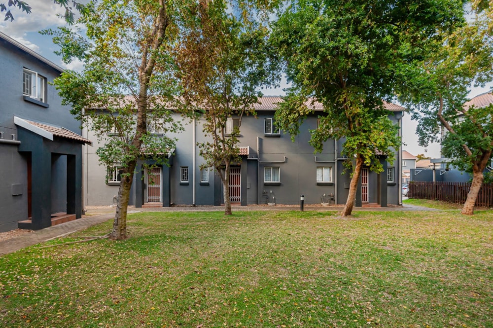Apartment for sale in Greenstone Hill - BED1740079 Apartment for sale in Greenstone Hill - BED1740079
