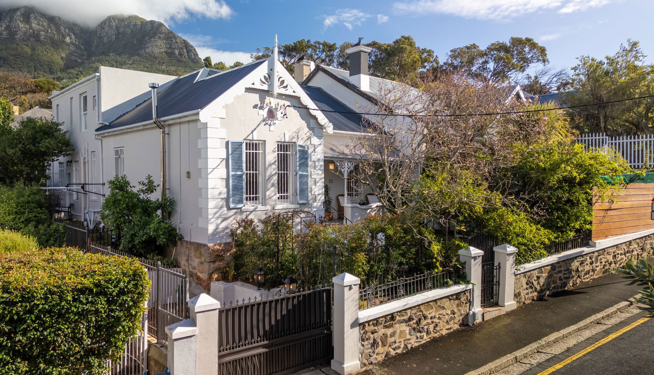 House for sale in Rondebosch - KW1744940