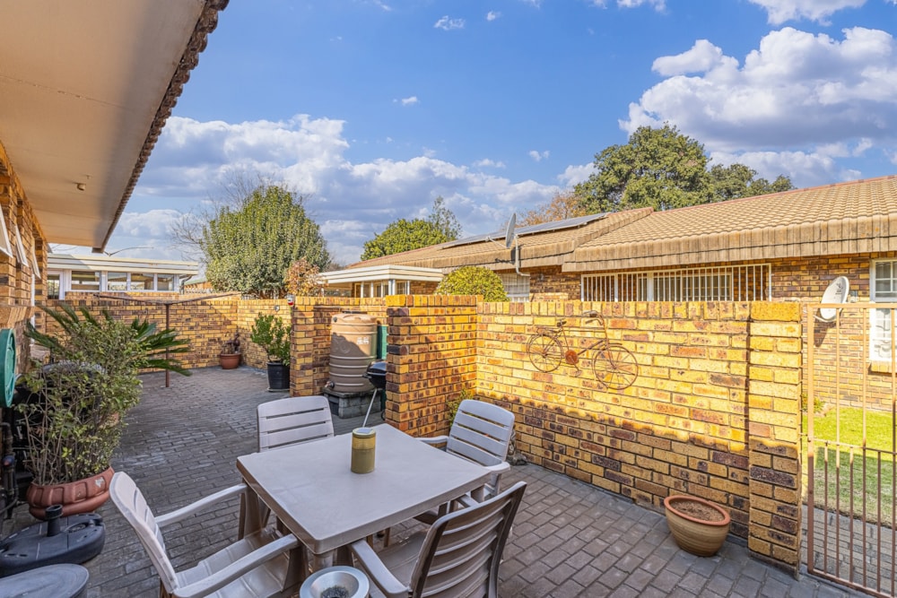 Townhouse for sale in Brentwood Park, Benoni - EN1745657 Townhouse for sale in Brentwood Park, Benoni - EN1745657