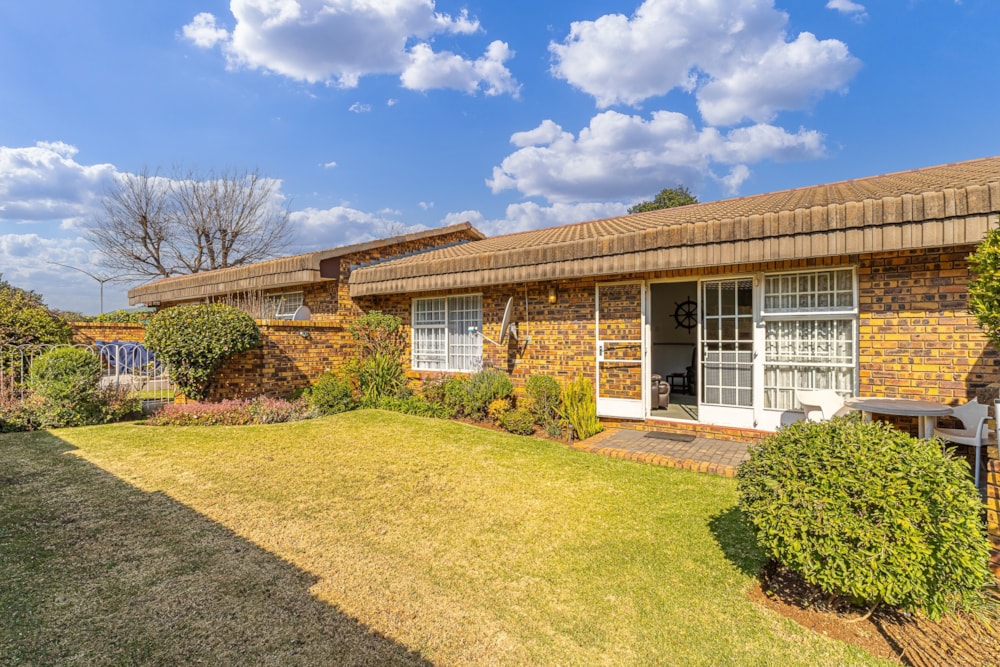 Apartment for sale in Brentwood Park, Benoni - EN1745657 Apartment for sale in Brentwood Park, Benoni - EN1745657