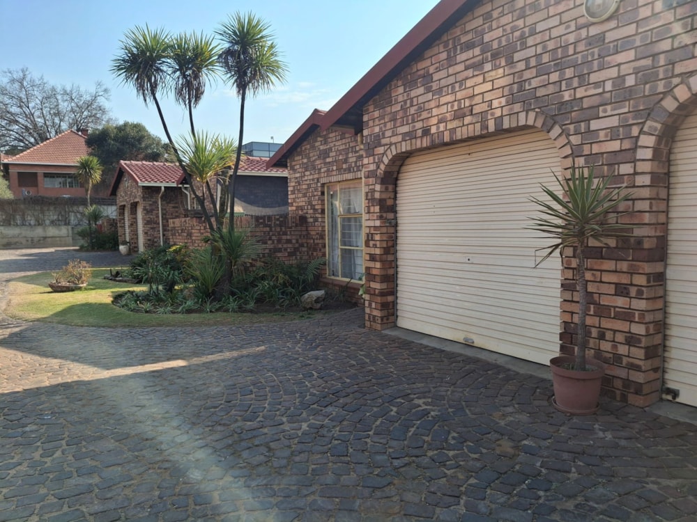 Apartment for sale in Benoni - EN1746686
