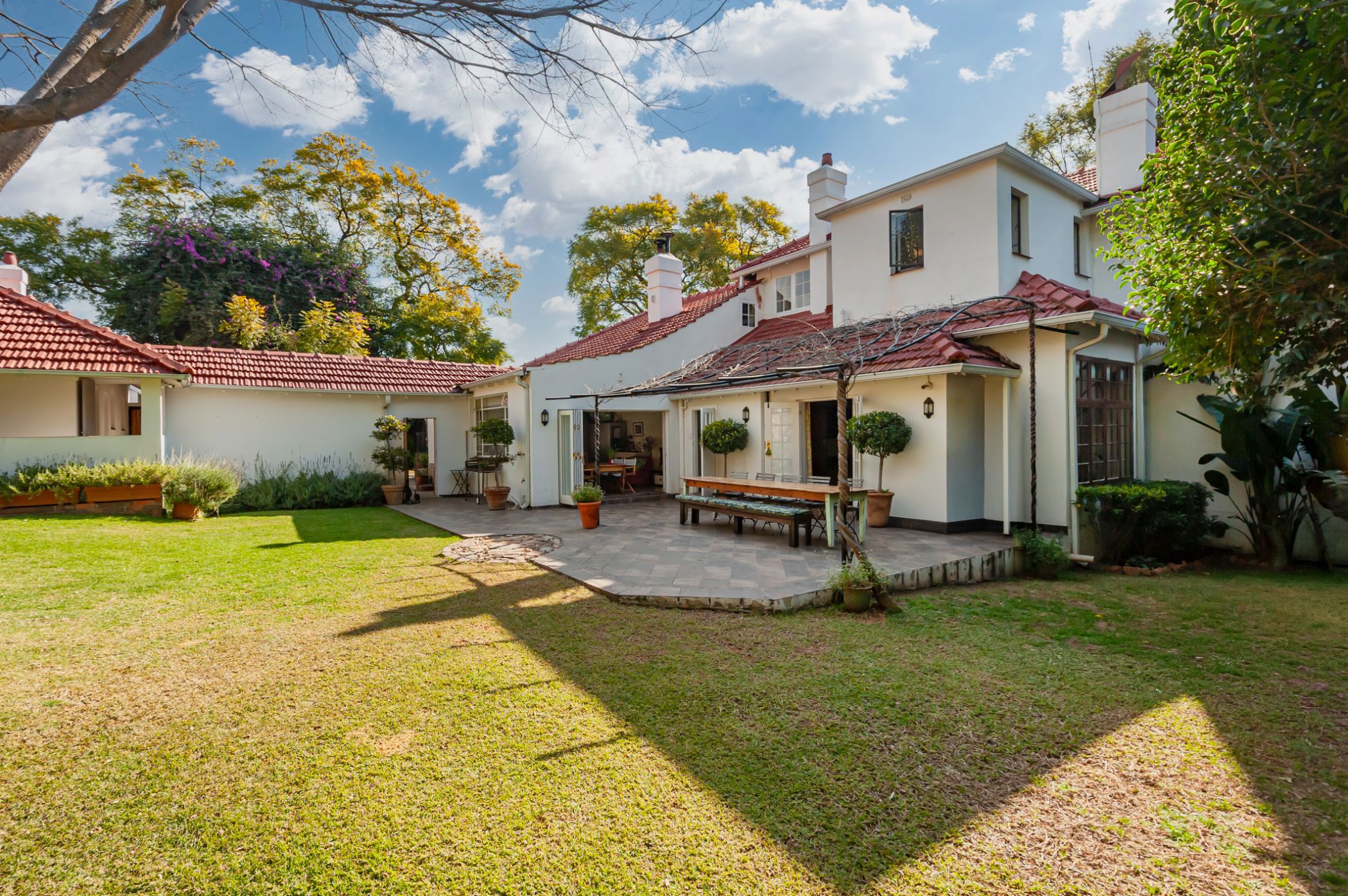 Double-storey house for sale in Linksfield - BED1748217