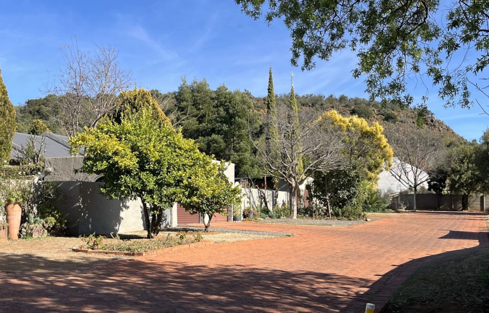 Townhouse for sale in Langenhovenpark - 1BX1746172 Townhouse for sale in Langenhovenpark - 1BX1746172
