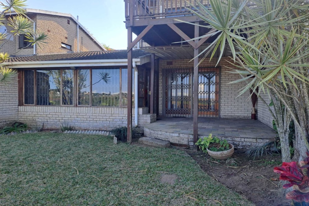 Townhouse for sale in Amanzimtoti - 1WB1745705 Townhouse for sale in Amanzimtoti - 1WB1745705