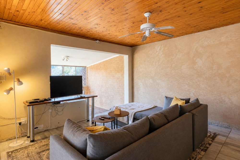 Townhouse for sale in Roodekrans - RAN1745165 Townhouse for sale in Roodekrans - RAN1745165
