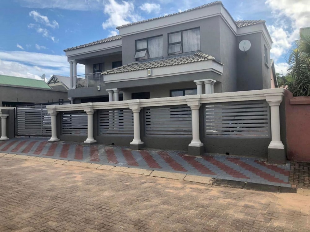 House to rent in West Acres - 1NS1746613 House to rent in West Acres - 1NS1746613