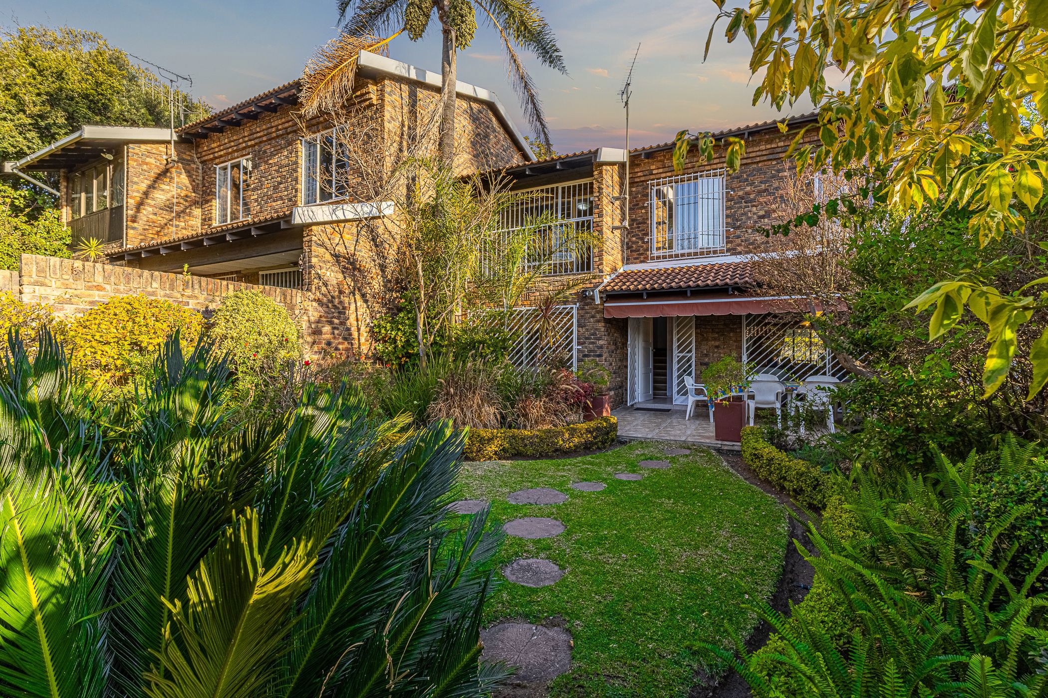 Townhouse for sale in Gallo Manor - HP1745610