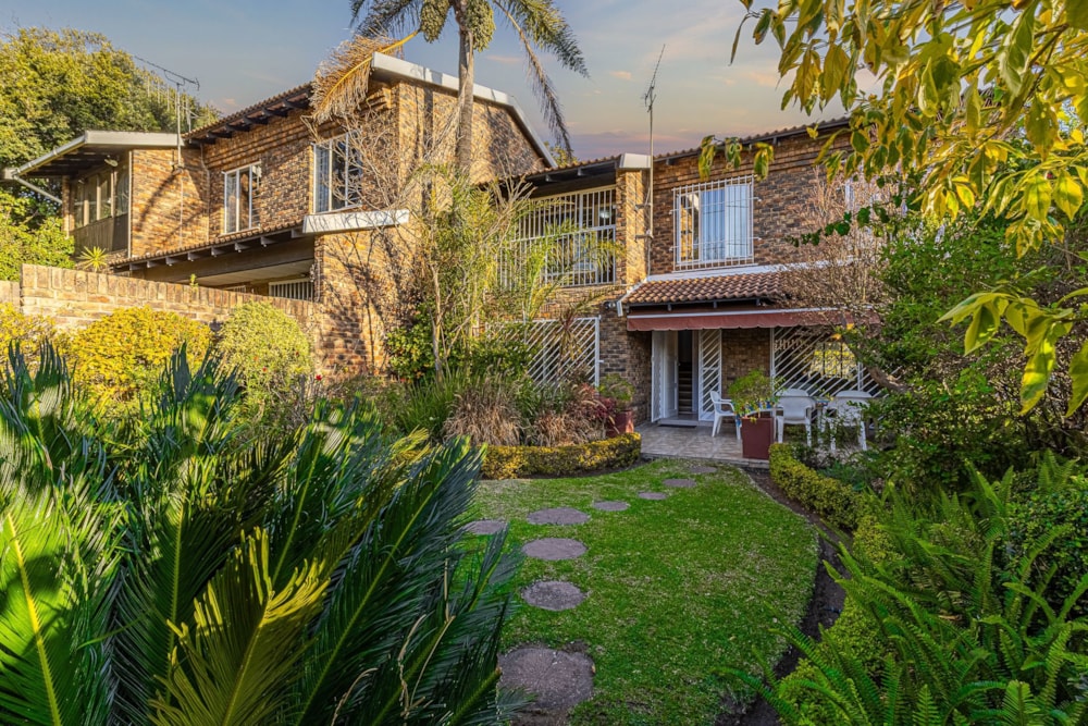 Townhouse for sale in Gallo Manor - HP1745610 Townhouse for sale in Gallo Manor - HP1745610