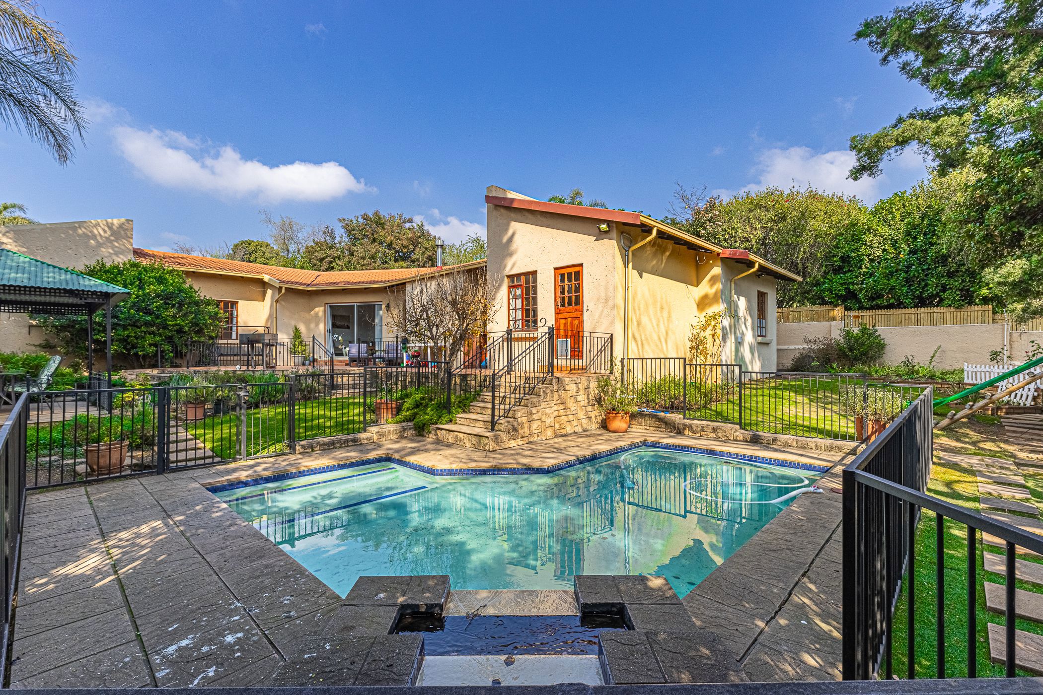 House for sale in Hurlingham Manor - HP1745152