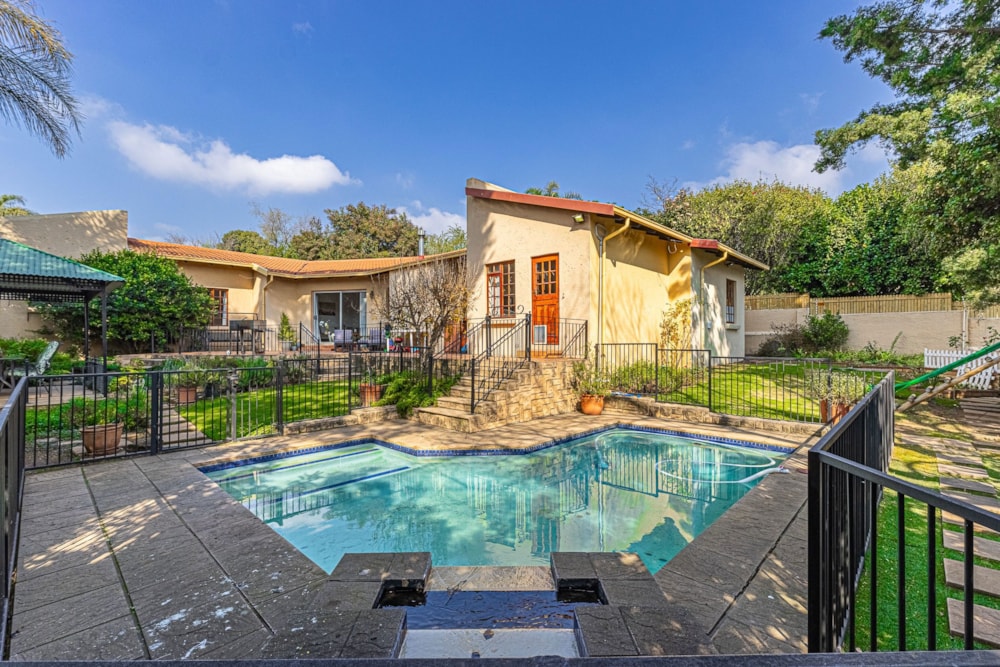 House for sale in Hurlingham Manor - HP1745152 House for sale in Hurlingham Manor - HP1745152