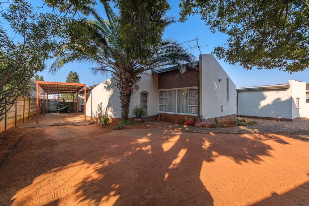 House for sale in Witpoortjie - RAN1745659 House for sale in Witpoortjie - RAN1745659