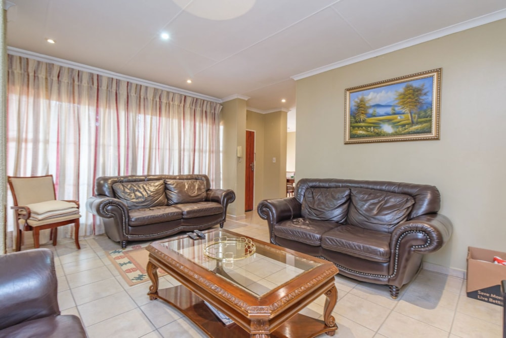 House for sale in Witpoortjie - RAN1745659 House for sale in Witpoortjie - RAN1745659