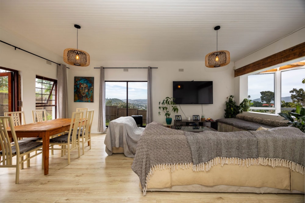 House for sale in Heuwelkruin, Knysna - 1KG1746369 House for sale in Heuwelkruin, Knysna - 1KG1746369