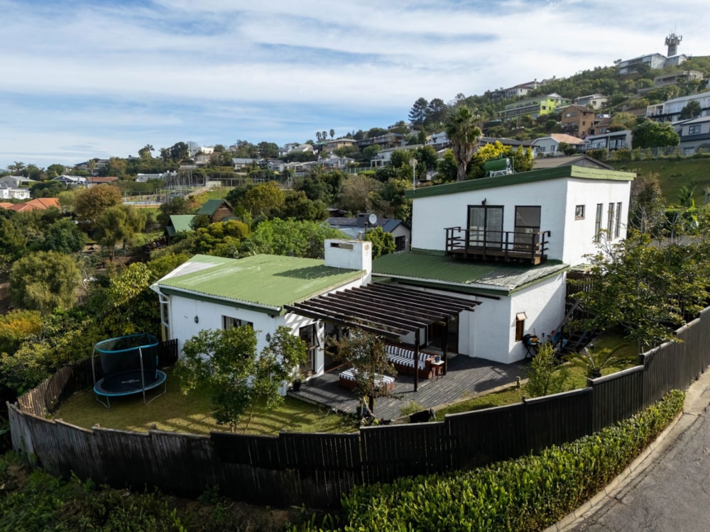 House for sale in Heuwelkruin, Knysna - 1KG1746369 House for sale in Heuwelkruin, Knysna - 1KG1746369