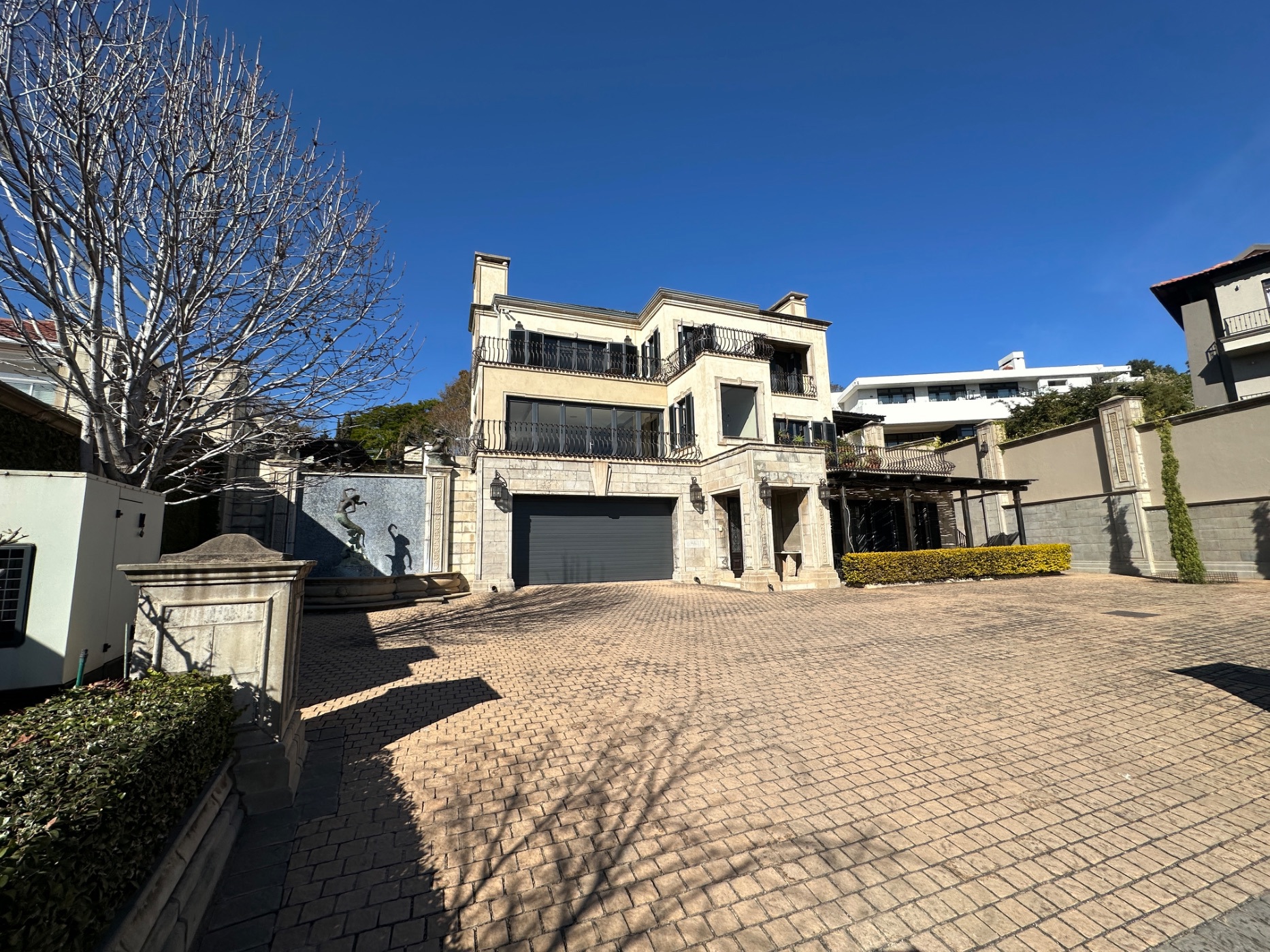 House for sale in Waterkloof Ridge - PT1744677
