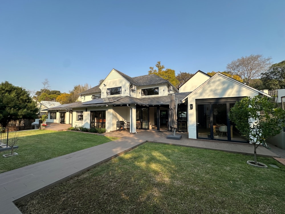 House for sale in Waterkloof, Pretoria East - PT1746333 House for sale in Waterkloof, Pretoria East - PT1746333