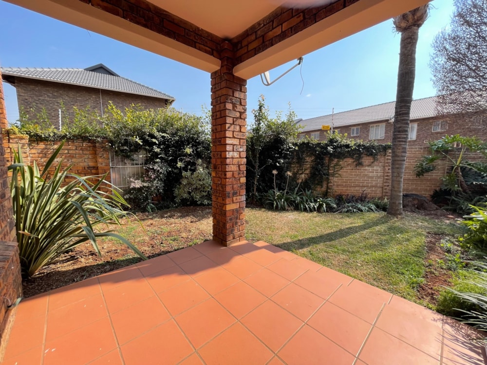 Apartment for sale in Highveld, Centurion - CN1746916