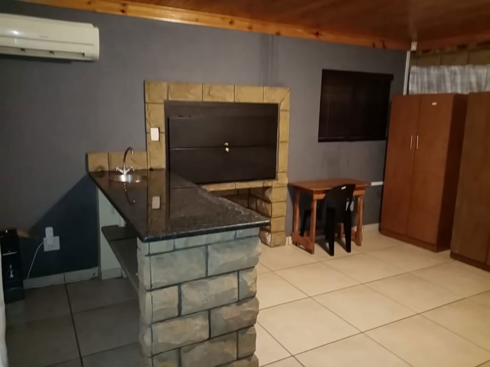 House for sale in Universitas - 1BX1746356