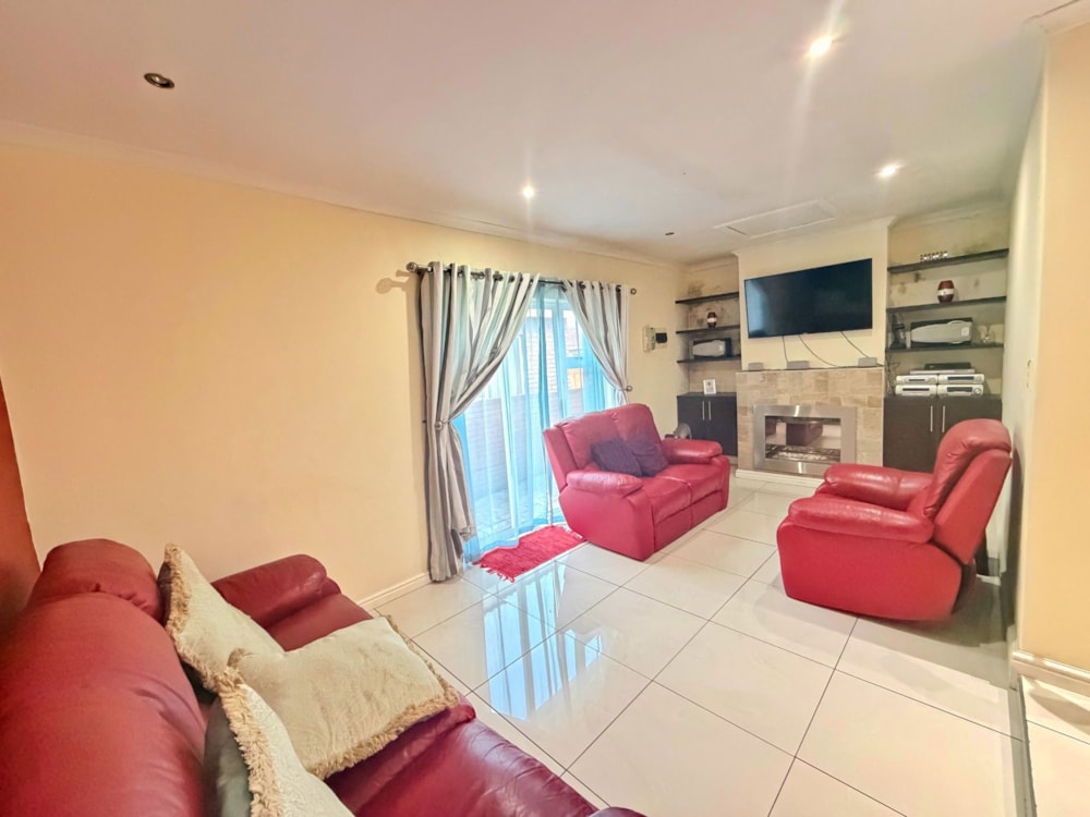 House for sale in Bridgemeade - 1PLZ1747267 House for sale in Bridgemeade - 1PLZ1747267