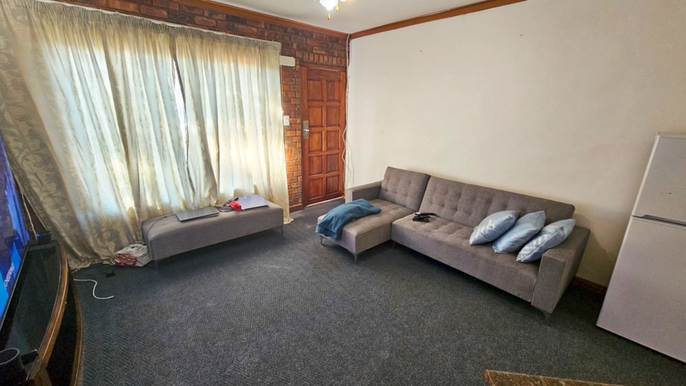 Townhouse for sale in Uitsig, Bloemfontein - 1BX1744710 Townhouse for sale in Uitsig, Bloemfontein - 1BX1744710
