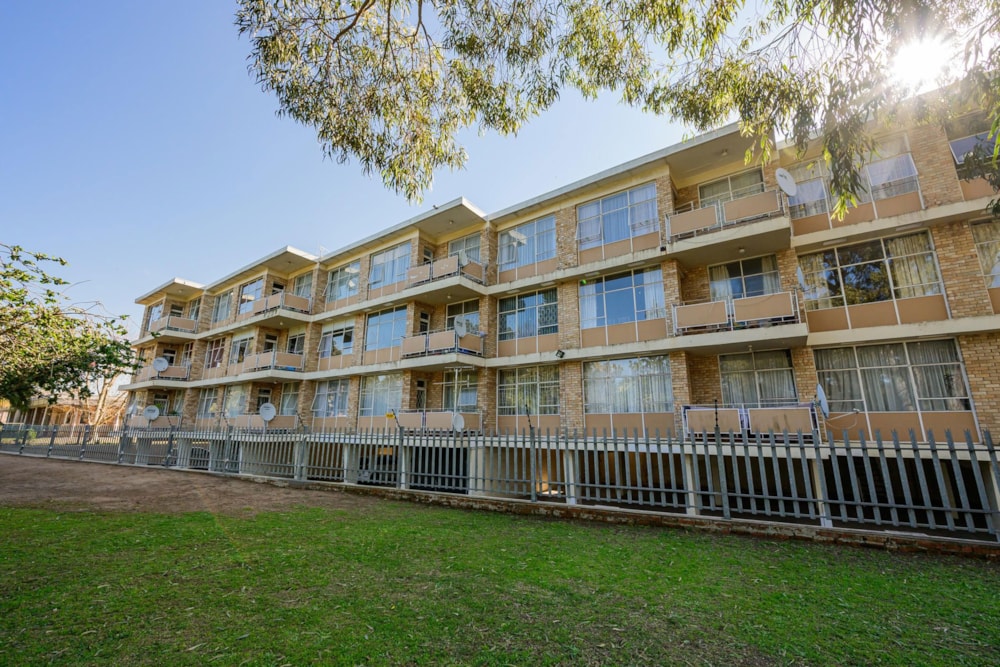 Apartment for sale in Walmer - 1PLZ1746262 Apartment for sale in Walmer - 1PLZ1746262