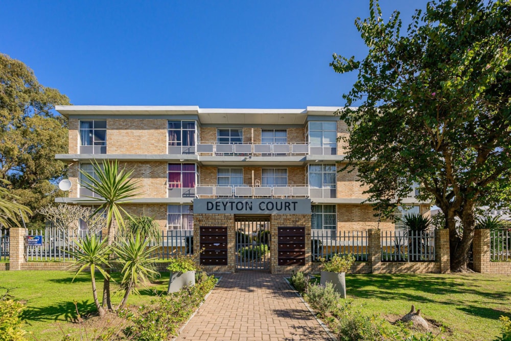 Apartment for sale in Walmer - 1PLZ1746262 Apartment for sale in Walmer - 1PLZ1746262