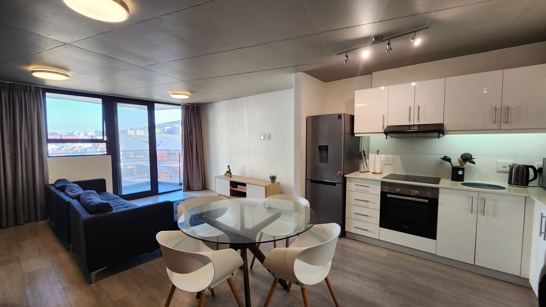 Apartment to rent in Observatory, Cape Town - RBL1746758