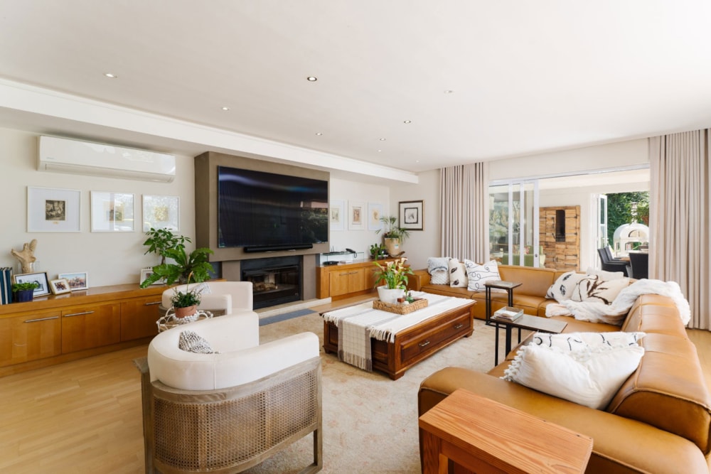 House for sale in Erinvale - SW1747080