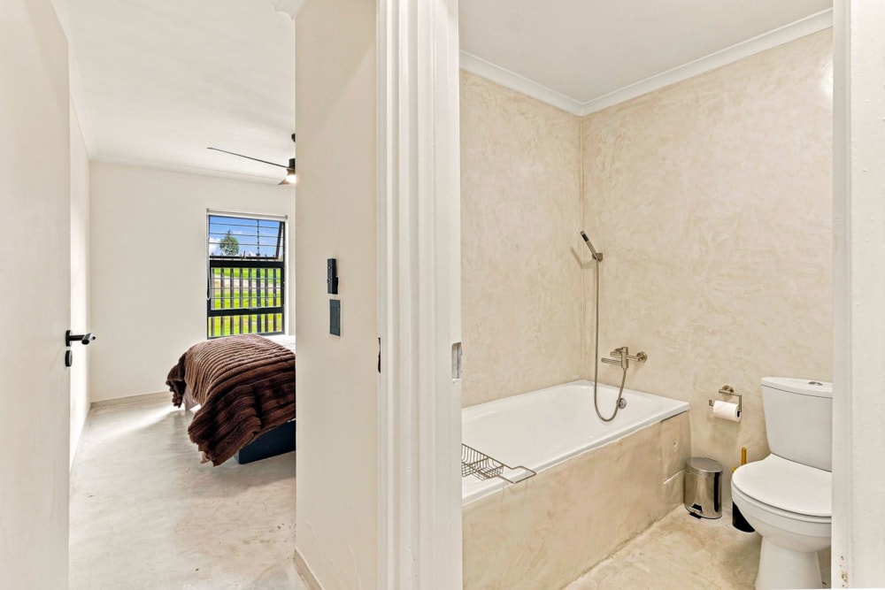 Apartment sold in Fairview Golf Estate - SW1717172
