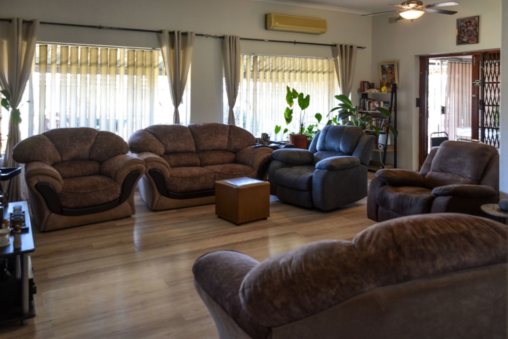 Townhouse for sale in Hayfields - 1PM1747164