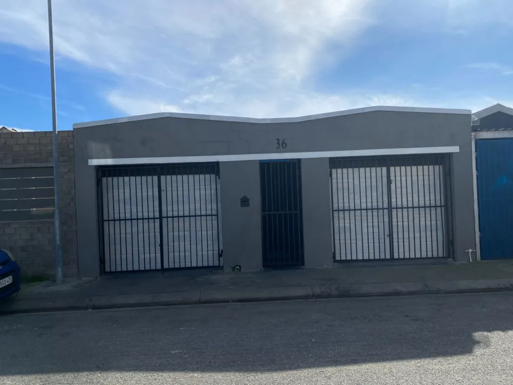 House for sale in Rocklands, Mitchells Plain - 1MN1745637 House for sale in Rocklands, Mitchells Plain - 1MN1745637