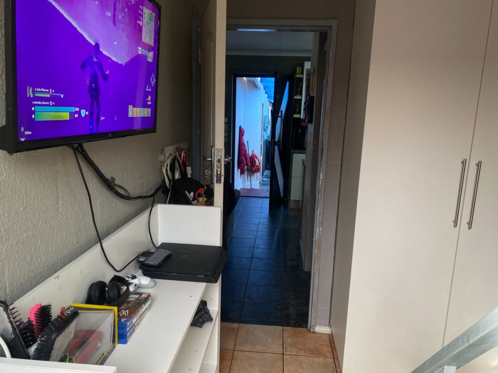 House for sale in Rocklands, Mitchells Plain - 1MN1745637