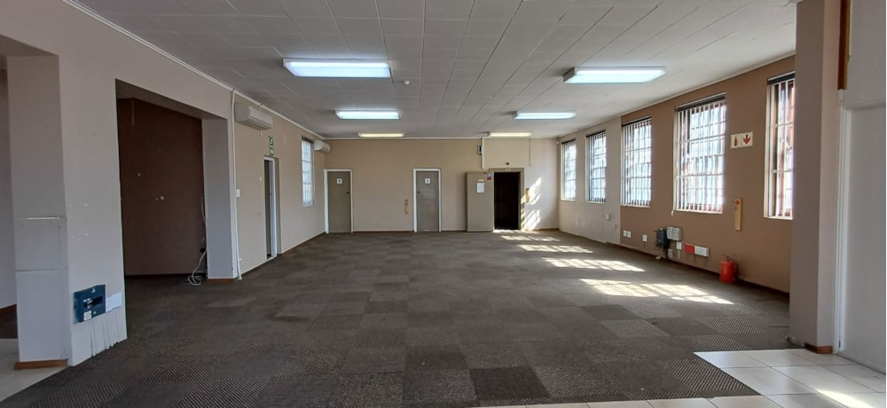 Commercial business for sale in Riviersonderend - 1SW1591157 Commercial business for sale in Riviersonderend - 1SW1591157