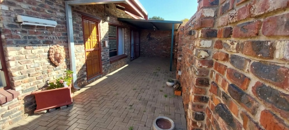 Townhouse to rent in Brandfort - 1BX1746841