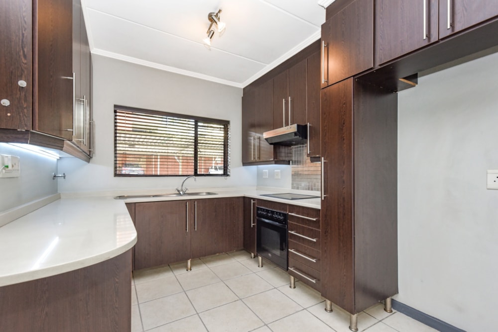 Garden apartment for sale in Douglasdale - FW1744811 Garden apartment for sale in Douglasdale - FW1744811