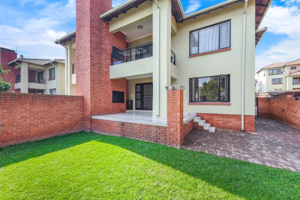 Garden apartment for sale in Douglasdale - FW1744811 Garden apartment for sale in Douglasdale - FW1744811
