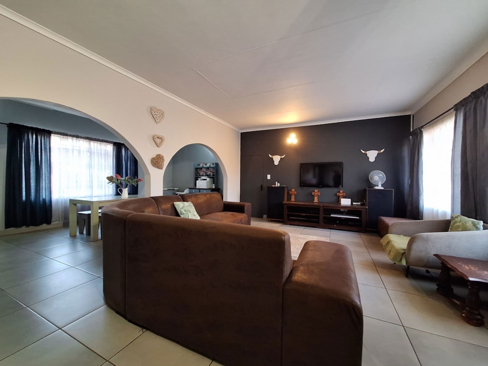 House for sale in Lydenburg (Mashishing) - 1LY1747381