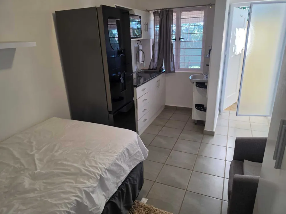 Bachelor apartment let in Amanzimtoti - 1WB1745040 Bachelor apartment let in Amanzimtoti - 1WB1745040
