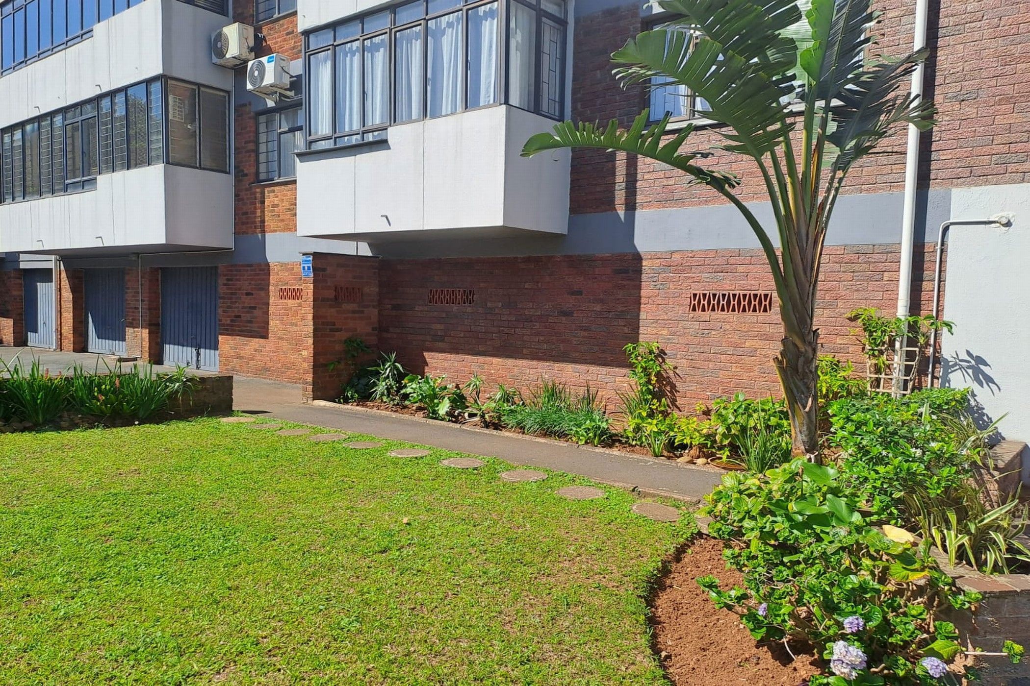 Apartment for sale in Amanzimtoti - 1WB1744687