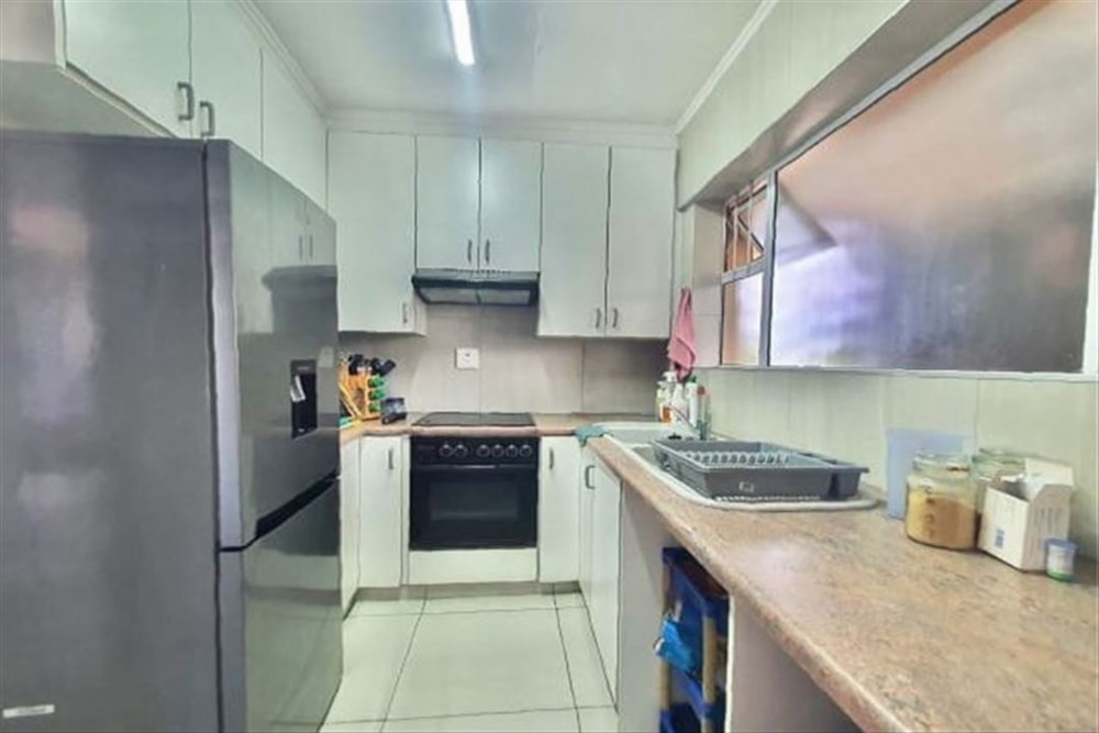 Apartment for sale in Amanzimtoti - 1WB1745328