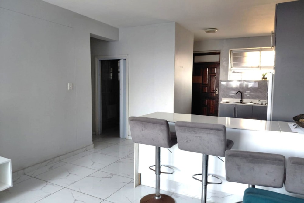Apartment for sale in Amanzimtoti - 1WB1745429
