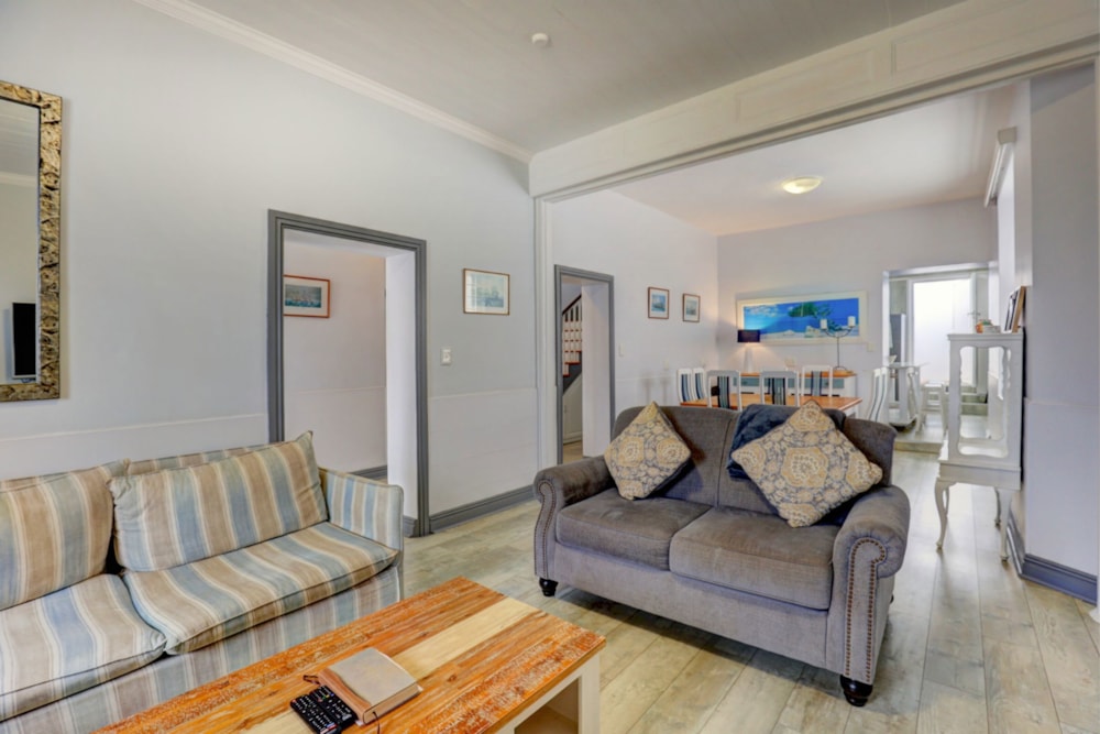 Townhouse for sale in Mossel Bay Central - 1MB1744149 Townhouse for sale in Mossel Bay Central - 1MB1744149