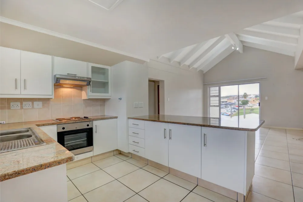 Apartment for sale in Hartenbos - 1MB1741496